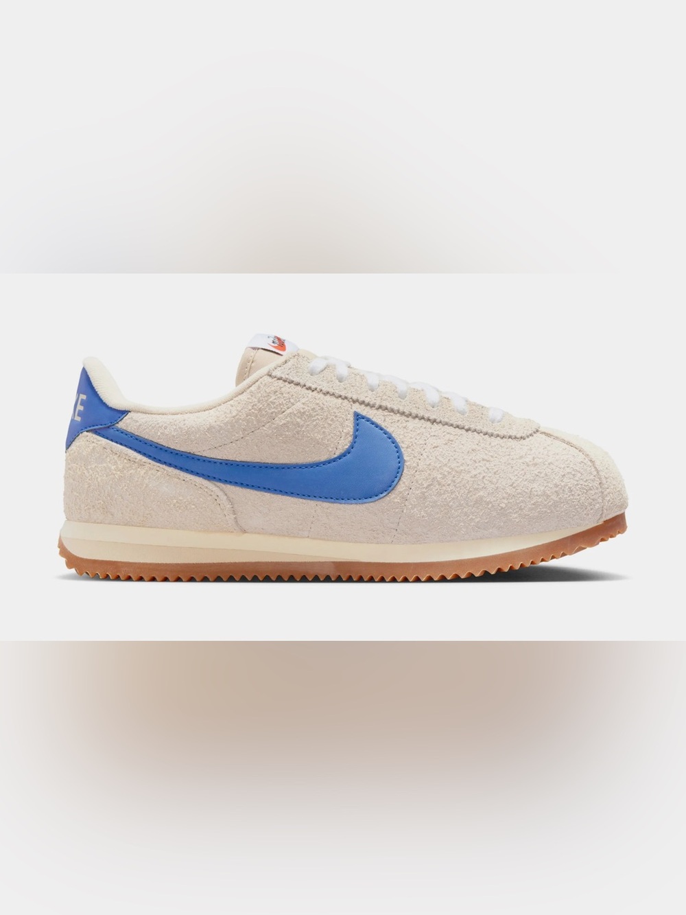 NWT nike cortez vintage sanddrift game royal (women’s) size 8 - Picture 4 of 9